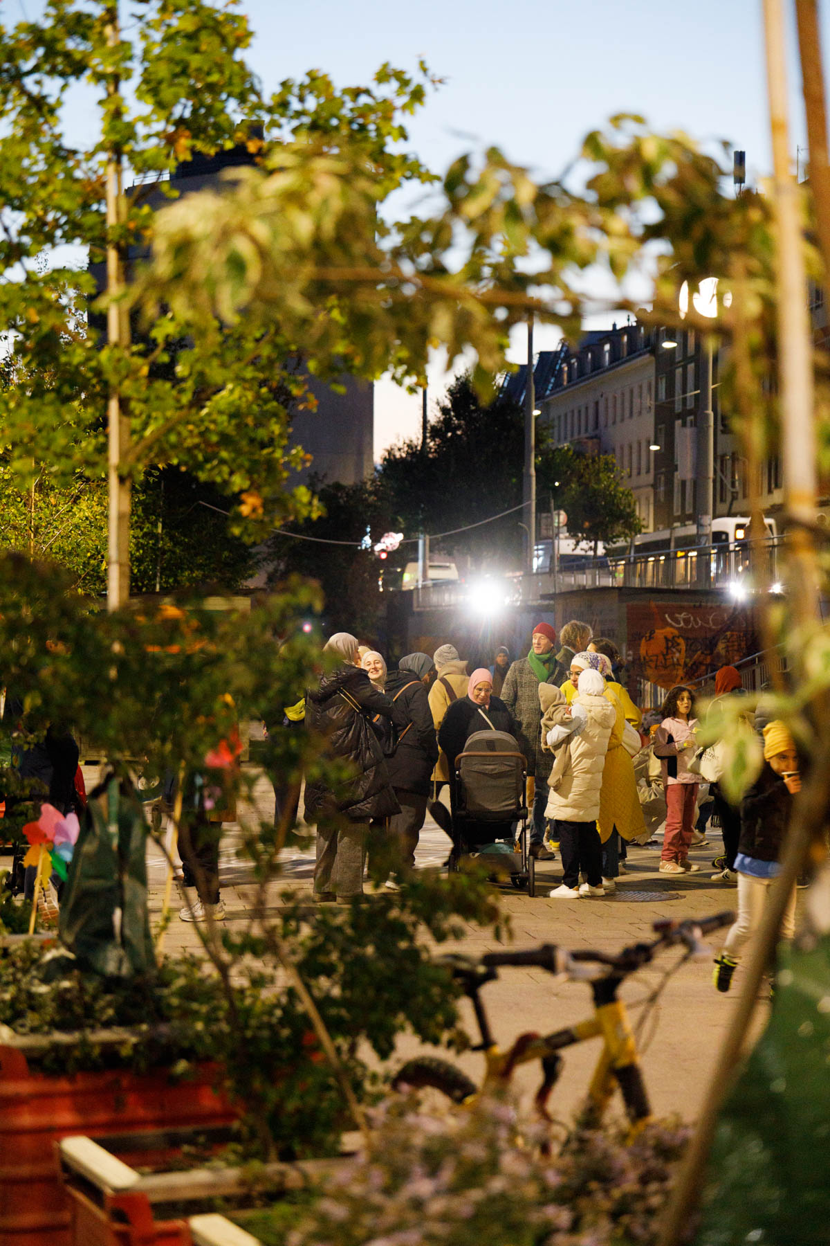 Wirhier_AsmaAiad_Eroeffnung_(c)HannahMayr_49